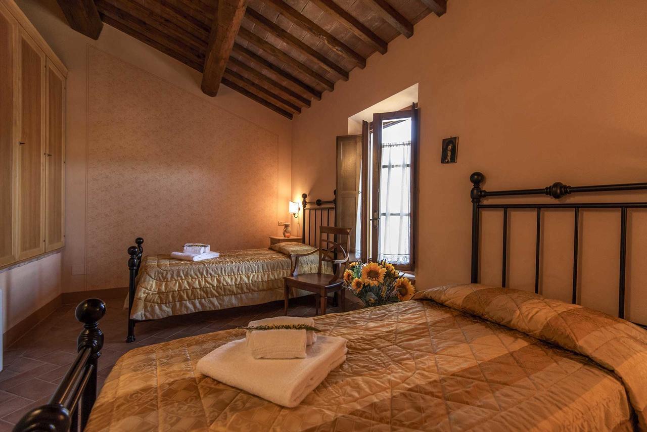 Agriturismo Le Gallozzole Monteriggioni Buitenkant foto